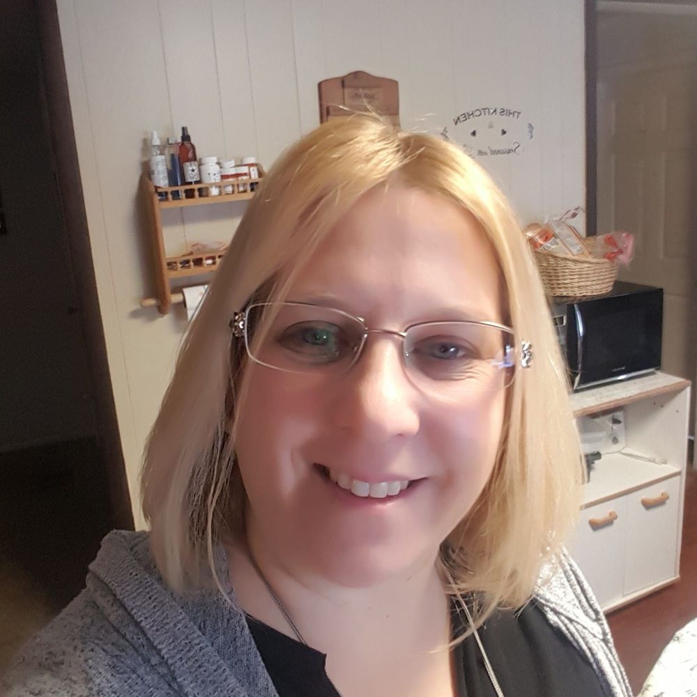 Meet your Posher, Corina